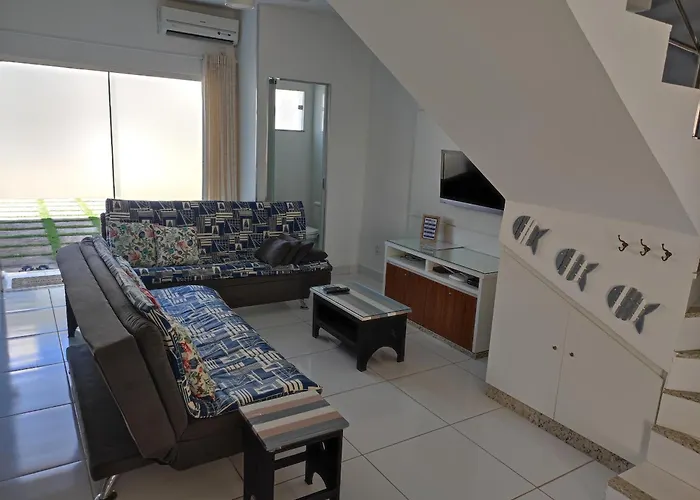Confortável Duplex a 100 Metros da Praia